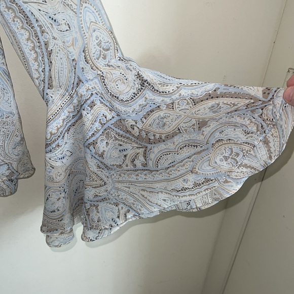 White House Black Market Blouse - Picture 4 of 8